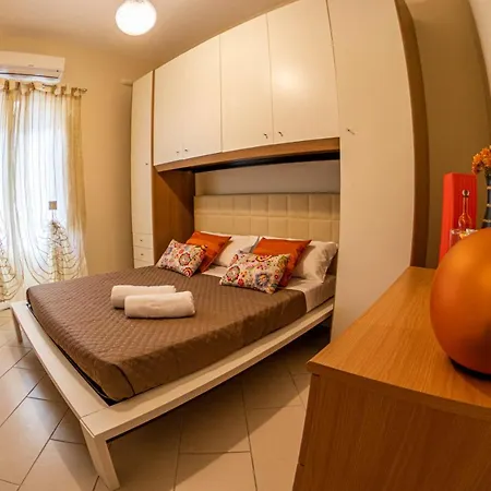 Scrusciu Ru Mari Apartment *