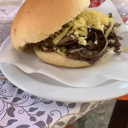 Scrusciu Ru Mari * 이솔라델펨미네